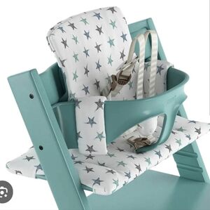 Stokke Tripp Trapp High Chair Cushion Set in a white and blue star pattern